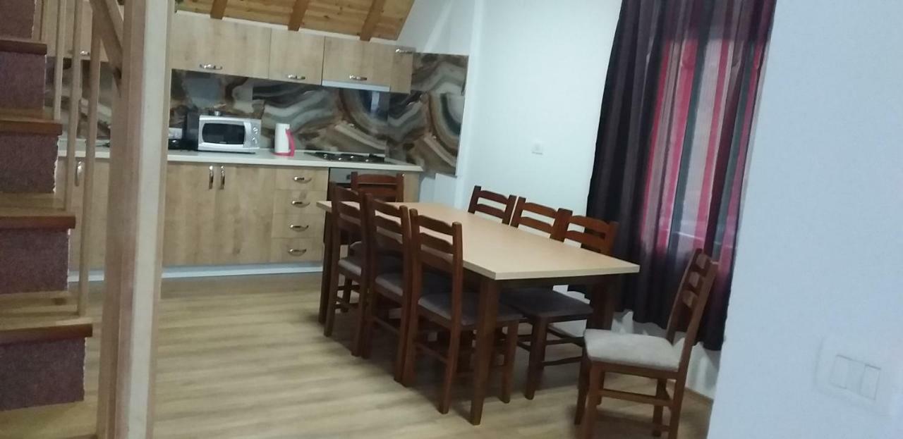 Bujtinat E Lugines Valbone Aparthotel Rom bilde