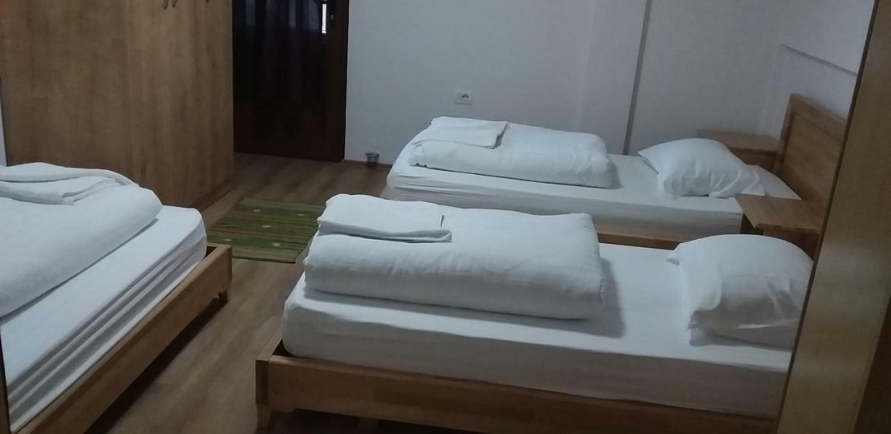 Bujtinat E Lugines Valbone Aparthotel Rom bilde