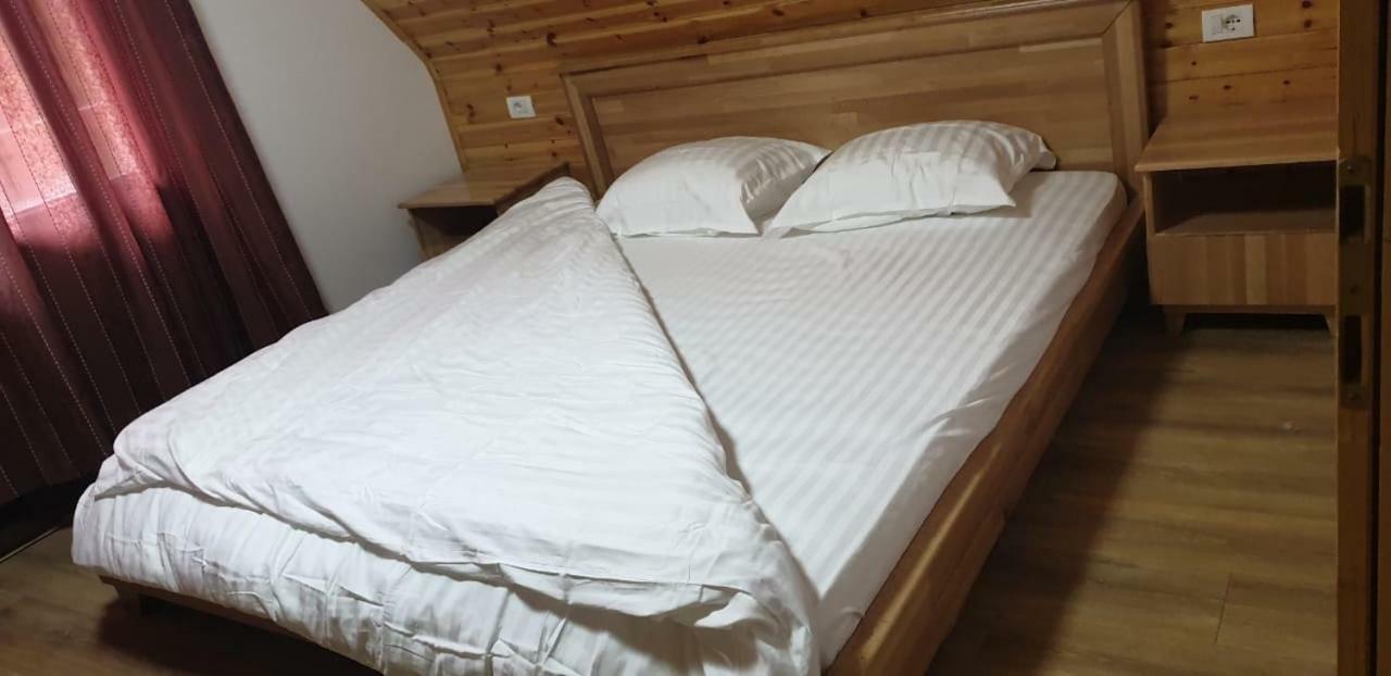 Bujtinat E Lugines Valbone Aparthotel Rom bilde