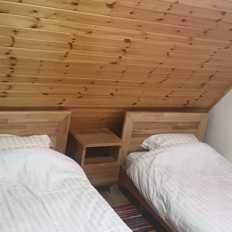 Bujtinat E Lugines Valbone Aparthotel Eksteriør bilde