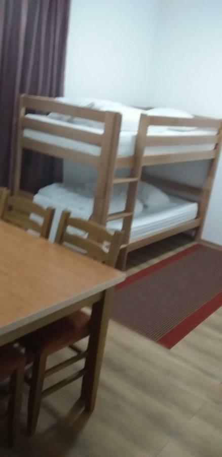 Bujtinat E Lugines Valbone Aparthotel Eksteriør bilde